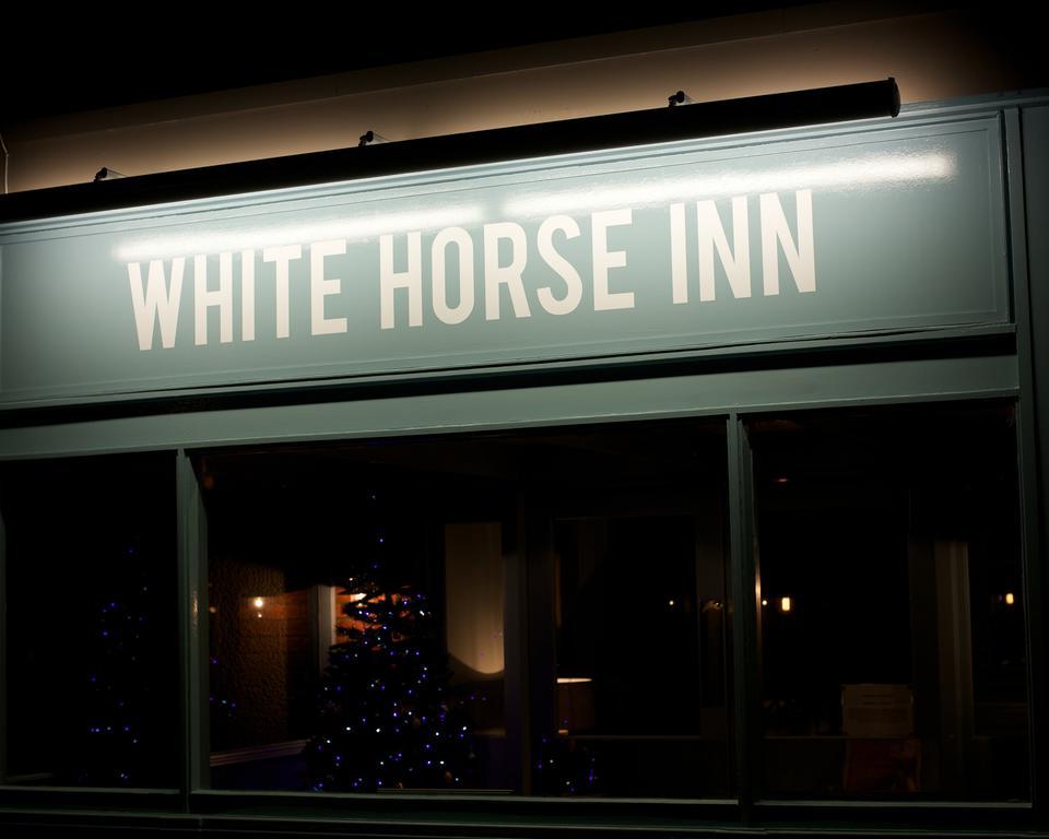 White Horse Inn Абердин Экстерьер фото